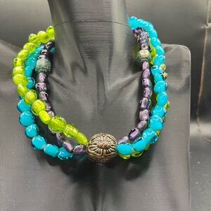 Vintage Handmade Peacock Glass Bead & Round Textured Metallic FocalBead Necklace